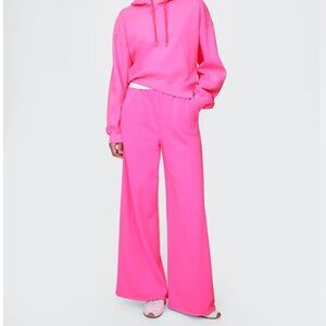 GAP NWT  VintageSoft Baggy Wide-Leg Sweatpants - L Tall - Standout Pink